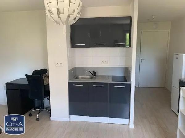 Appartement à louer 1 pièce 32.07m² Trélazé (49800)