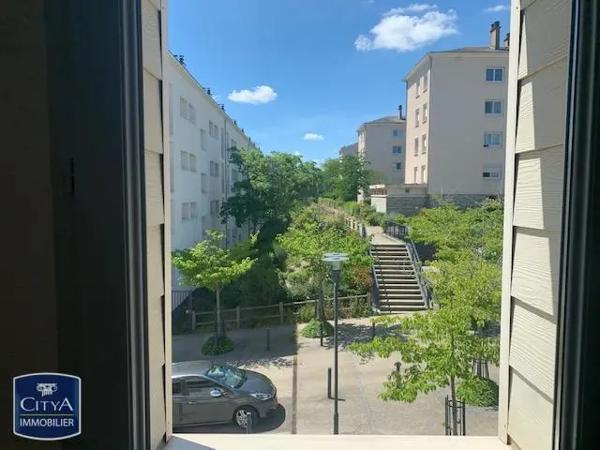 Appartement à louer 1 pièce 32.07m² Trélazé (49800)