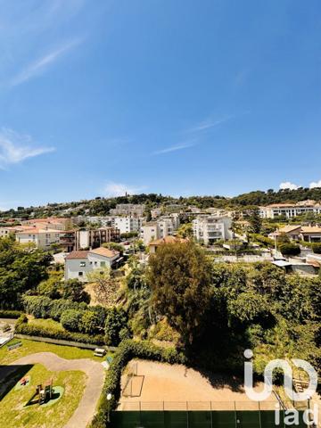 Appartement à vendre 3 pièces 62 m² Saint-Laurent-du-Var