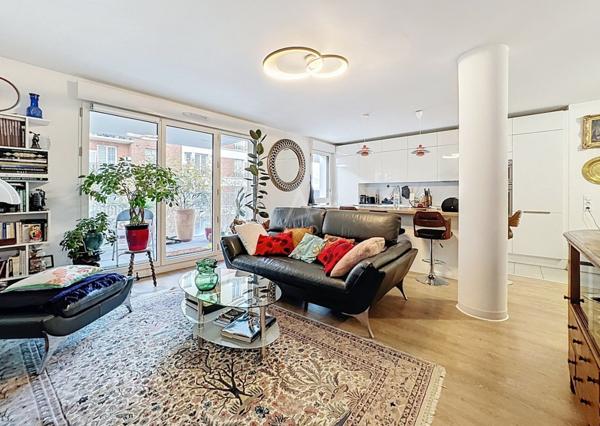 ASNIERES SUR SEINE - ECO QUARTIER/ GRESILLONS. F4 AVEC BALCON TERRASSE ET PARKING