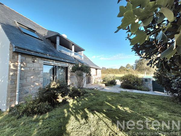 A vendre - à SAINT PHILIBERT - Maison de198 m² avec vue sur la rivière