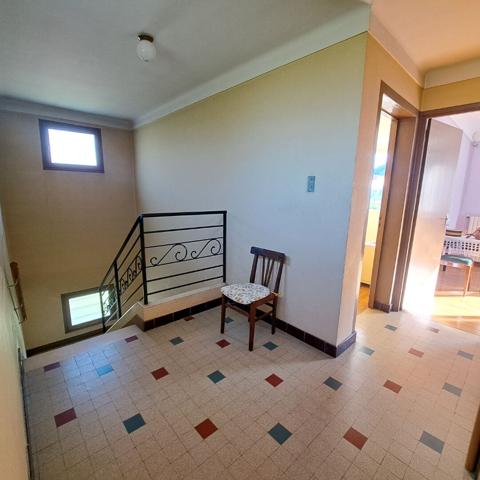 A VENDRE LAVELANET MAISON INDEPENDANTE 4 CHAMBRES / JARDIN / GARAGE