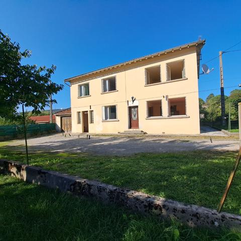 A VENDRE LAVELANET MAISON INDEPENDANTE 4 CHAMBRES / JARDIN / GARAGE