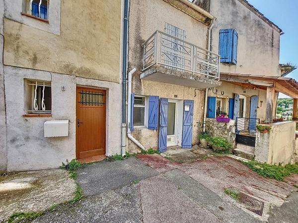 Volx, maison de village 63m², 2 pièces plus combles aménagées