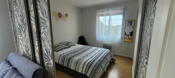 Appartement T1  MEUBLE avec garage proche FAC