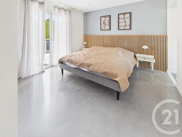Maison à vendre  5 pièces - 155 m 2   VILLENAVE D ORNON  - 33