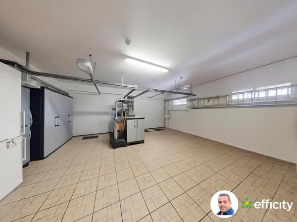 Maison
         7 pièces
        - 186 m² Exclusivité 349 000 € *