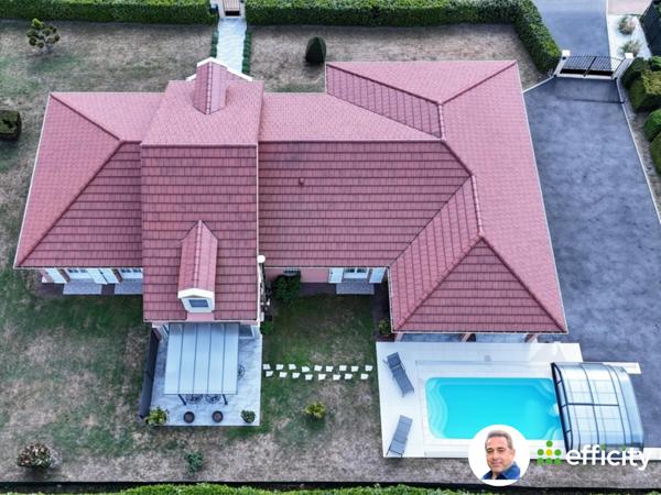 Maison
         7 pièces
        - 186 m² Exclusivité 349 000 € *