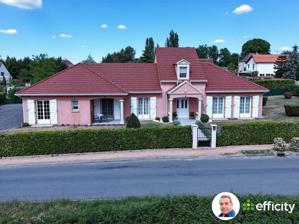 Maison
         7 pièces
        - 186 m² Exclusivité 349 000 € *