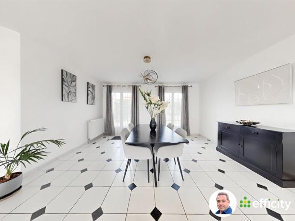 Maison
         7 pièces
        - 186 m² Exclusivité 349 000 € *