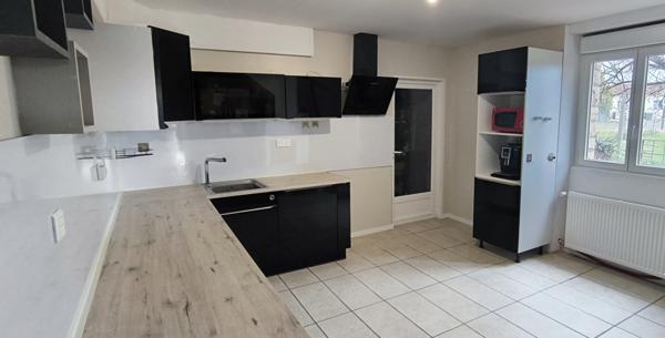 Montauban (82000) MAISON T7 170 m² env 1800 m² de terrain