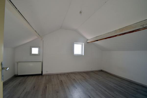 Montauban (82000) MAISON T7 170 m² env 1800 m² de terrain