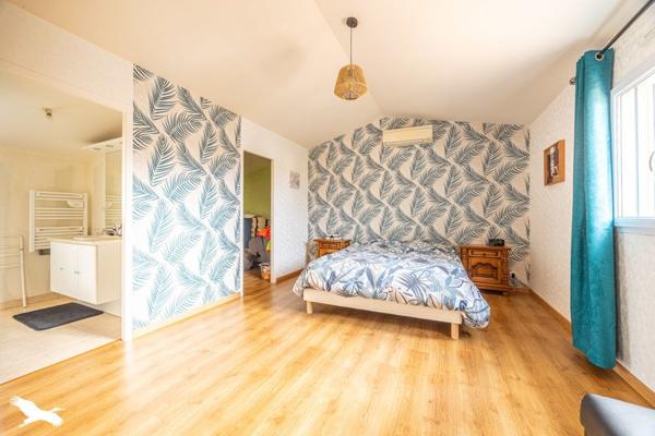 Maison à vendre |  Sauzé-Vaussais |  6 pièces | 155 m²