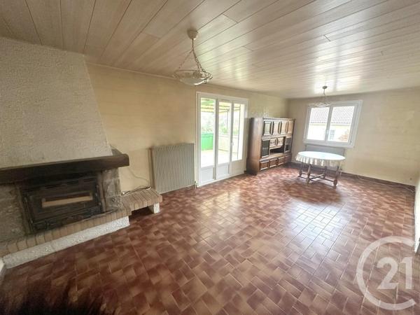 Maison à vendre  4 pièces - 101,70 m2 ST MAURICE DE GOURDANS - 01