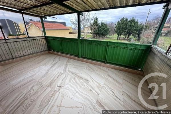 Maison à vendre  4 pièces - 101,70 m2 ST MAURICE DE GOURDANS - 01