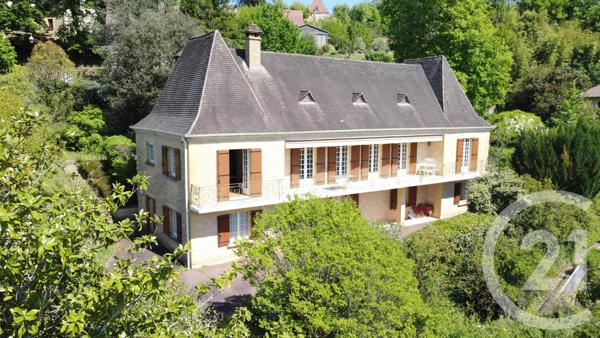 Maison à vendre  8 pièces - 260 m 2   SARLAT LA CANEDA  - 24