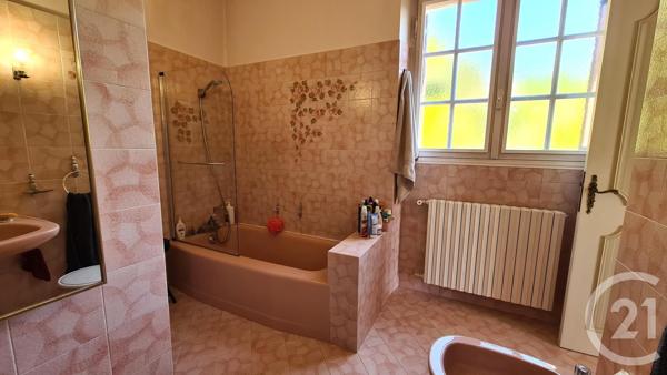 Maison à vendre  8 pièces - 260 m 2   SARLAT LA CANEDA  - 24