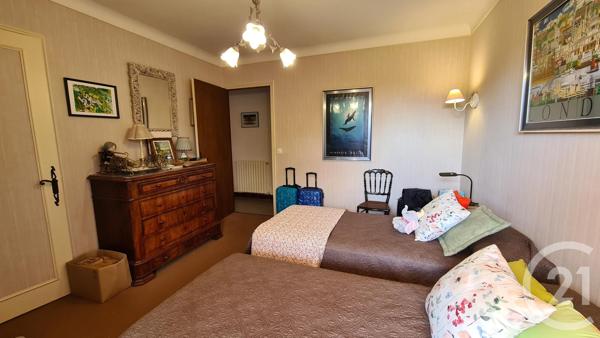 Maison à vendre  8 pièces - 260 m 2   SARLAT LA CANEDA  - 24