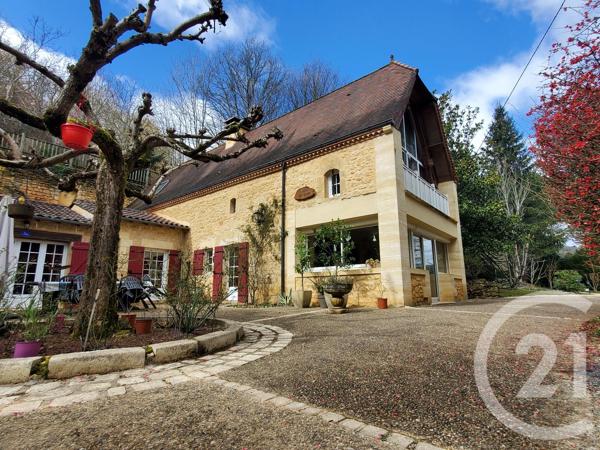 Maison à vendre  8 pièces - 260 m 2   SARLAT LA CANEDA  - 24