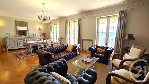 Maison à vendre  8 pièces - 260 m 2   SARLAT LA CANEDA  - 24