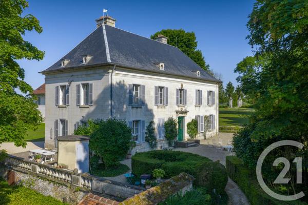 Maison à vendre  15 pièces - 350 m2 ST PARRES AUX TERTRES - 10