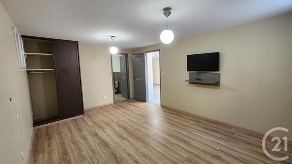 Maison à vendre  10 pièces - 264,30 m 2   SARLAT LA CANEDA  - 24