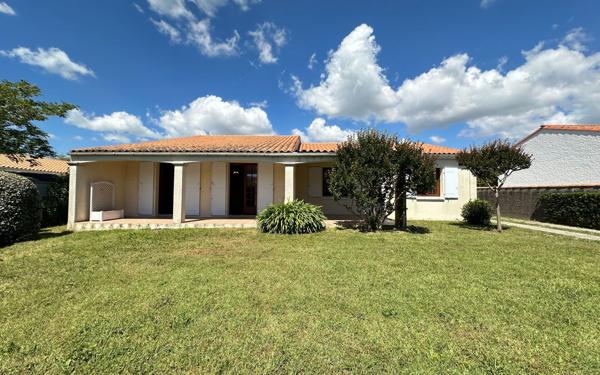 Maison à vendre    4 pièces •  Vaux-sur-Mer