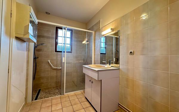 Maison à vendre    4 pièces •  Vaux-sur-Mer