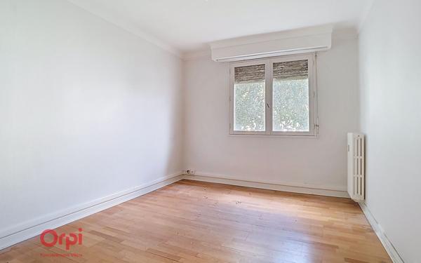 Appartement à vendre    2 pièces • 89 m2 Nantes