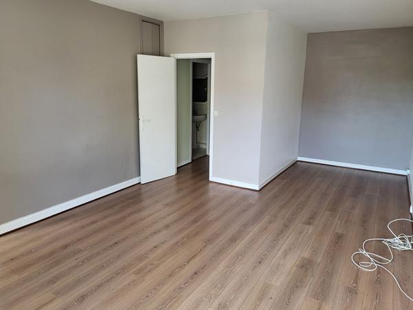 Grand Studio meublé - Marly le Roi quartier Gare