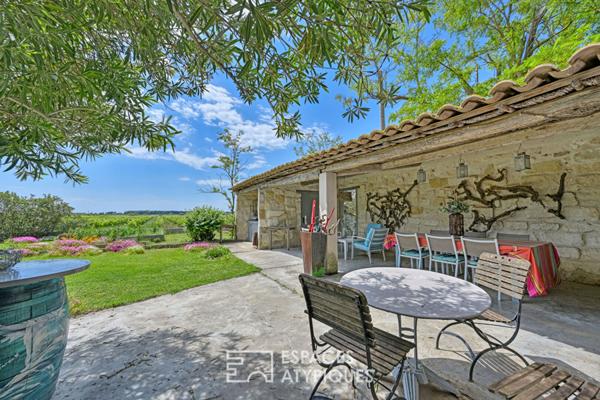 Mas Contemporain au Coeur des Vignes