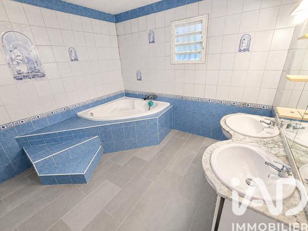 Maison à vendre 5 pièces 160 m² Saint-Leu