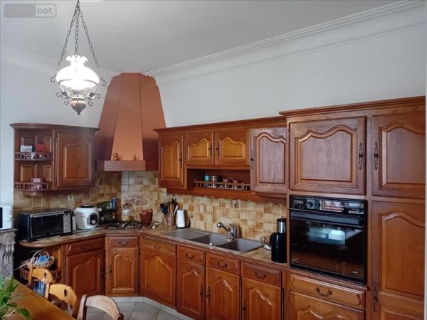 Maison rurale à vendre à Changé dans la Sarthe (72560), ref : 72012-1068747