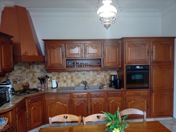 Maison rurale à vendre à Changé dans la Sarthe (72560), ref : 72012-1068747