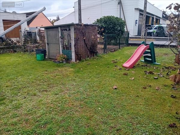 Maison rurale à vendre à Changé dans la Sarthe (72560), ref : 72012-1068747