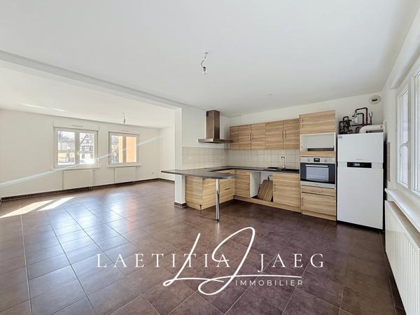 FEGERSHEIM – APPARTEMENT 3 PIÈCES – 74 M² – 2 CHAMBRES – 2 PARKINGS – 2 CAVES