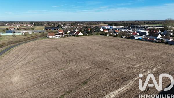 Terrain à vendre 27 627 m² Saint-Père-sur-Loire
