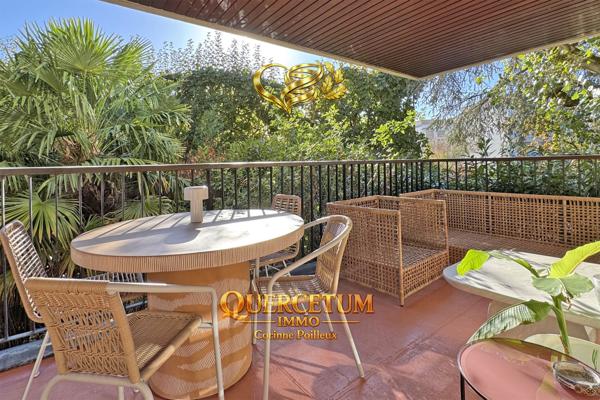 'COCOTIER FLAMBOYANT' : Appartement rénové 4 pièces 75 m² - 2 chambres - terrasse - balcon filant