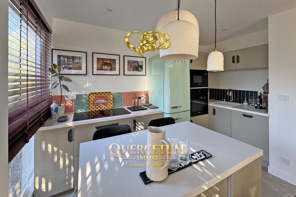 'COCOTIER FLAMBOYANT' : Appartement rénové 4 pièces 75 m² - 2 chambres - terrasse - balcon filant