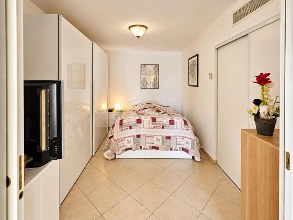 BEAUSOLEIL – VIAGER OCCUPÉ SANS RENTE – APPARTEMENT 60,31 M² – VUE MER