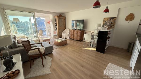 QUIBERON - Vente appartement rénové de 58 m² dans le centre avec vue mer !