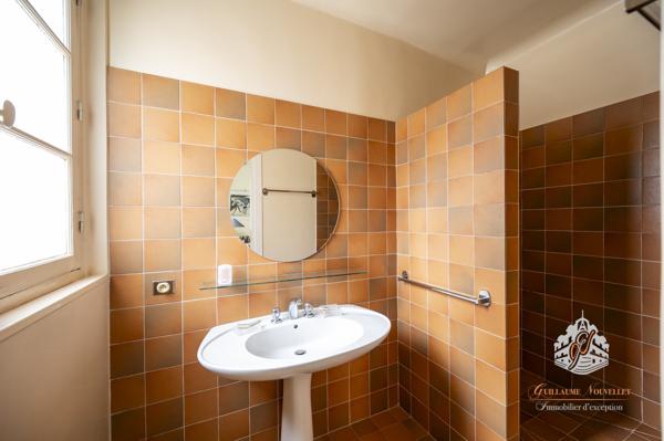 Neuilly-sur-Seine (92200) Neuilly-sur-Seine/Saint-James/Pont de Neuilly/Longchamp - Appartement élégant de réception et familial de 4 pi
