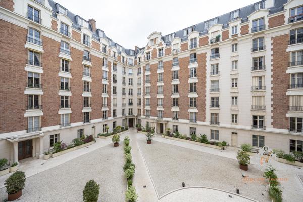 Neuilly-sur-Seine (92200) Neuilly-sur-Seine/Saint-James/Pont de Neuilly/Longchamp - Appartement élégant de réception et familial de 4 pi