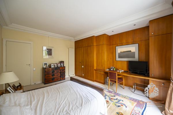 Neuilly-sur-Seine (92200) Neuilly-sur-Seine/Saint-James/Pont de Neuilly/Longchamp - Appartement élégant de réception et familial de 4 pi