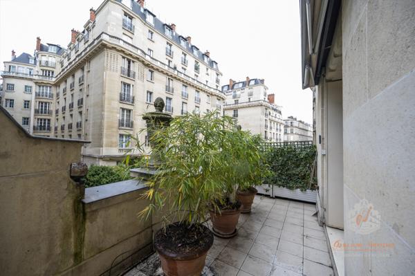 Neuilly-sur-Seine (92200) Neuilly-sur-Seine/Saint-James/Pont de Neuilly/Longchamp - Appartement élégant de réception et familial de 4 pi