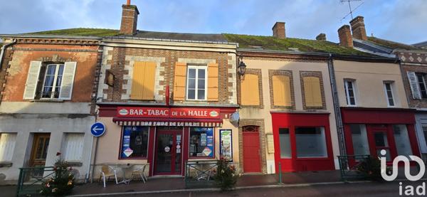 Maison 11 pièces de 250 m² à Champignelles (89350)