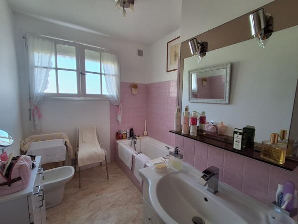 MAISON PLAIN PIED ST MARTIN DES CHAMPS