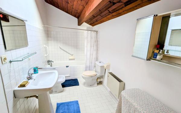 Maison à vendre    4 pièces •  Saint-Martin-de-Seignanx