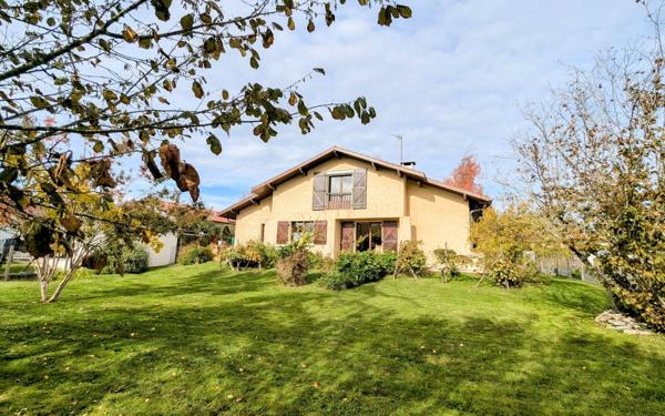 Maison à vendre    4 pièces •  Saint-Martin-de-Seignanx