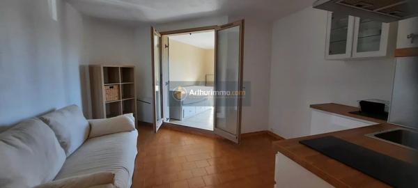 Location                                                      Appartement
                        
                     1 pièces                      19 m2                     à Saint-Aygulf